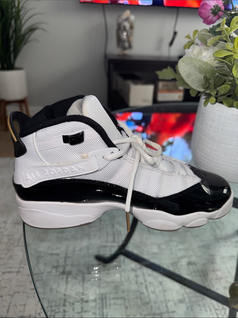 Jordan Youth White, Black & Gold Retro Sneakers - Picture 4 of 9